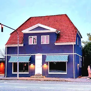  Guest house 'blue House' In Vintage Villa&garden